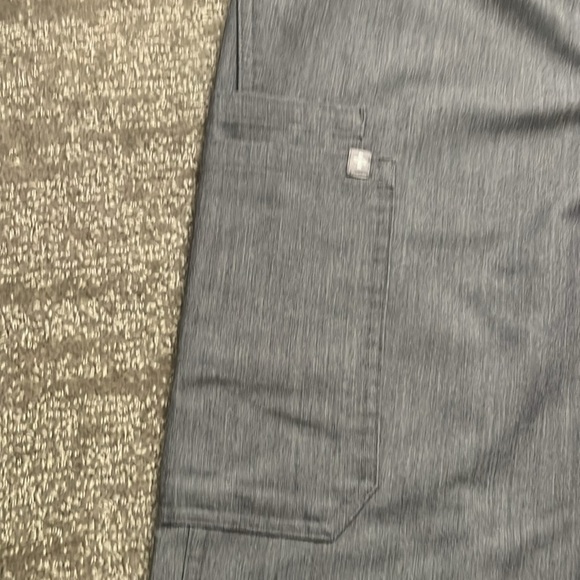 Figs Women’s Drawstring Gray Scrub Pants Size L/T - Picture 4 of 12